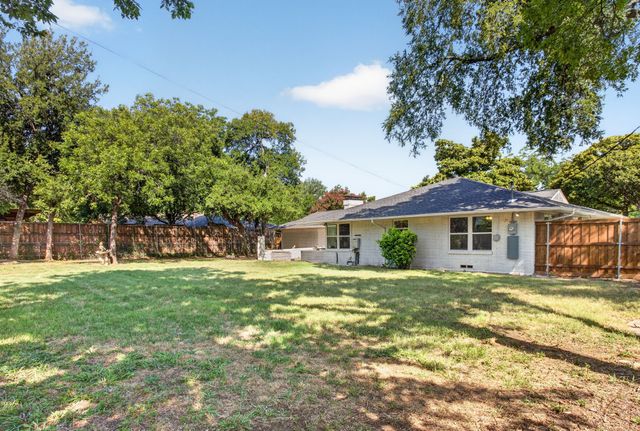 716 Mayrant Drive, Dallas, TX 75224