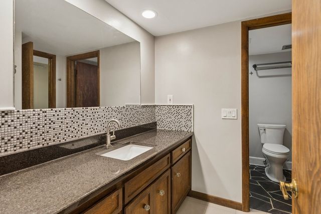 905 Hickory Hills Dr, Franklin, TN 37067