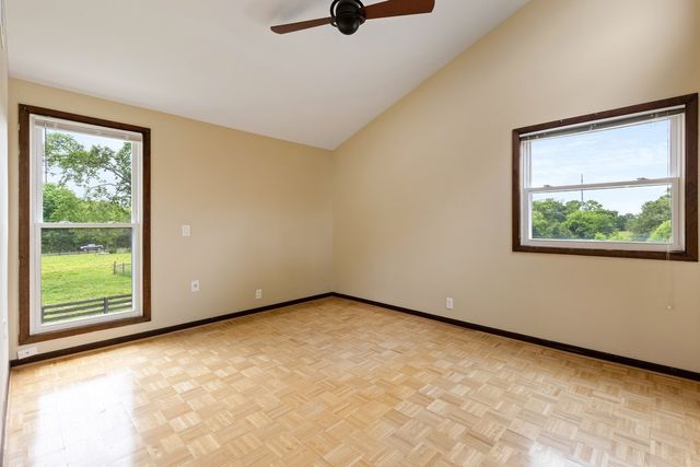 905 Hickory Hills Dr, Franklin, TN 37067