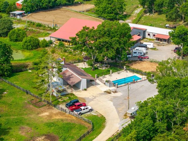 905 Hickory Hills Dr, Franklin, TN 37067