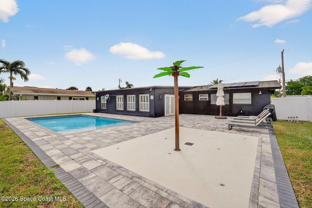 113 Deleon Road, Cocoa Beach, FL 32931