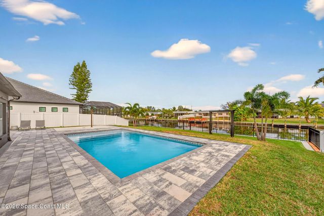 113 Deleon Road, Cocoa Beach, FL 32931