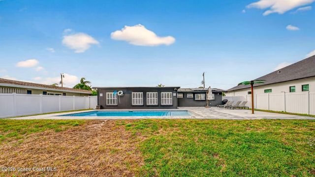 113 Deleon Road, Cocoa Beach, FL 32931