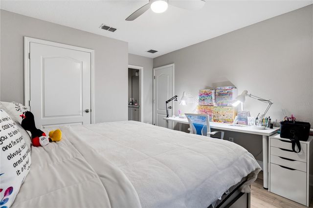 9186 BRADLEIGH DRIVE, Winter Garden, FL 34787