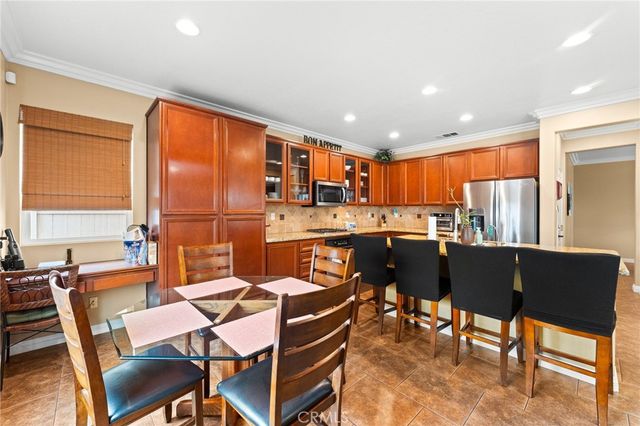 16083 Sunshine, Chino, CA 91708