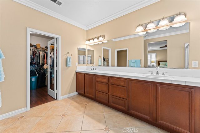 16083 Sunshine, Chino, CA 91708