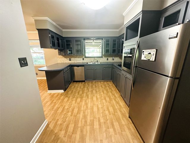 202 Wanda Drive, Winnsboro, TX 75494