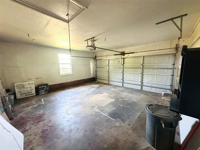 202 Wanda Drive, Winnsboro, TX 75494