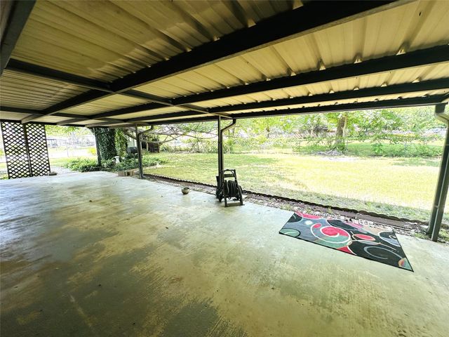 202 Wanda Drive, Winnsboro, TX 75494
