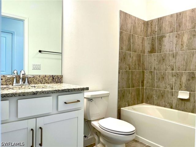 10525 Timber Creek DR, Fort Myers, FL 33913