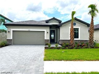 10525 Timber Creek DR, Fort Myers, FL 33913