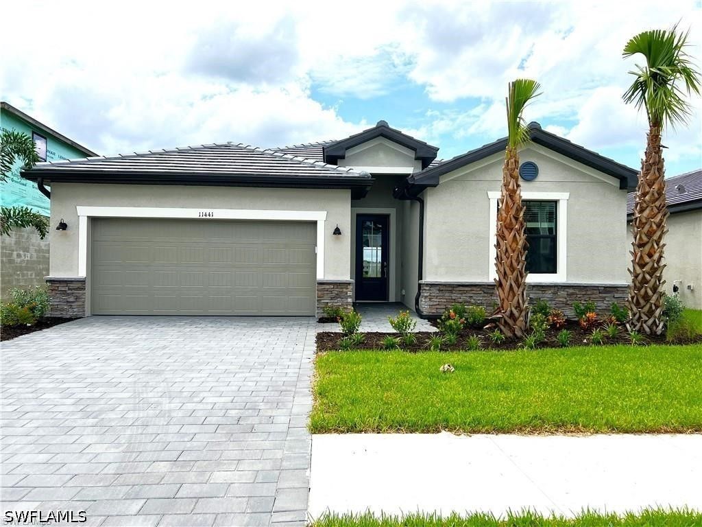 10525 Timber Creek DR, Fort Myers, FL 33913