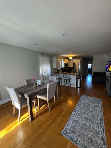 182 Beach 125th Street 1G, Rockaway Park, NY 11694