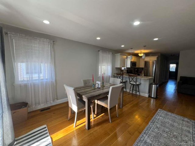 182 Beach 125th Street 1G, Rockaway Park, NY 11694