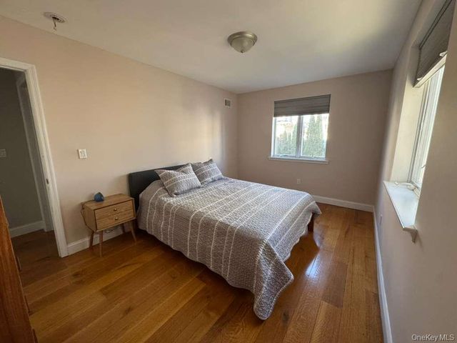 182 Beach 125th Street 1G, Rockaway Park, NY 11694