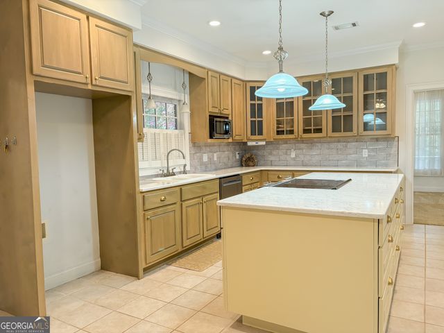 1155 Co Rd 517, Lanett, AL 36863