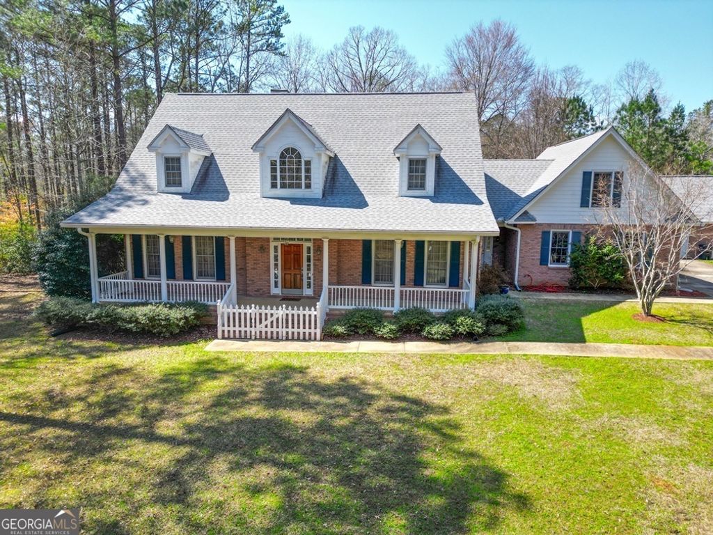 1155 Co Rd 517, Lanett, AL 36863