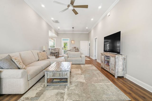 5618 Nixon St., North Myrtle Beach, SC 29582