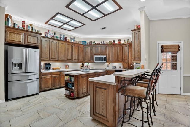 1408 W Cleburne Road, Crowley, TX 76036