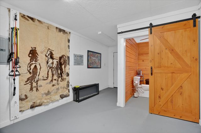 1408 W Cleburne Road, Crowley, TX 76036