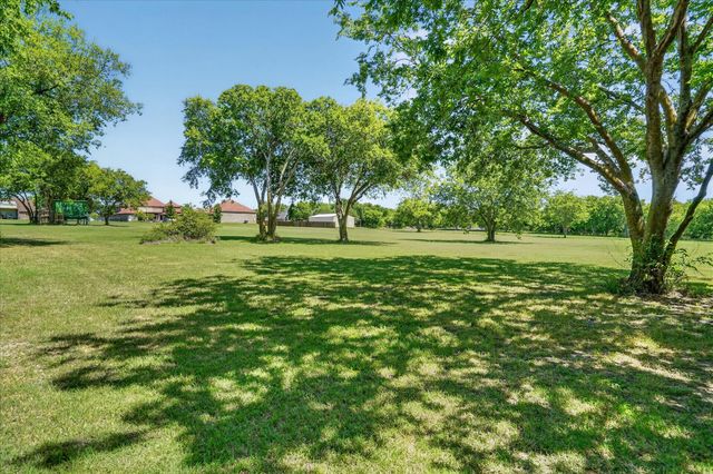 1408 W Cleburne Road, Crowley, TX 76036