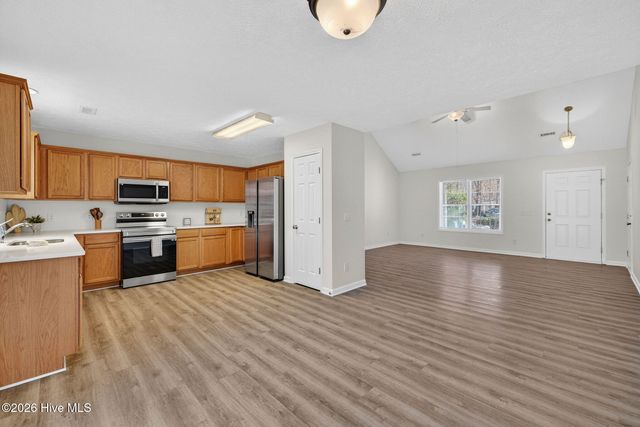 253 Haywood Court, Leland, NC 28451