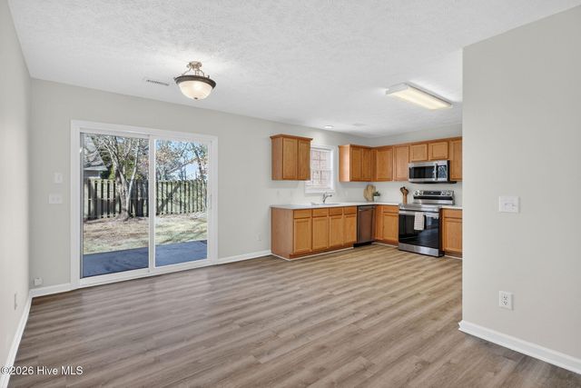 253 Haywood Court, Leland, NC 28451