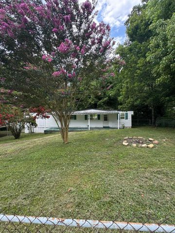 1432 Thrasher Pike, Hixson, TN 37343