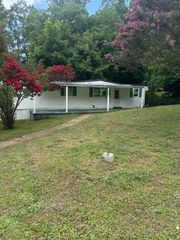 1432 Thrasher Pike, Hixson, TN 37343
