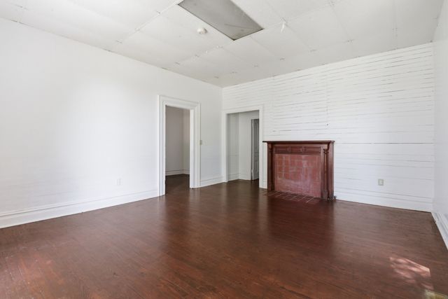 211 SE Atlantic St, Tullahoma, TN 37388