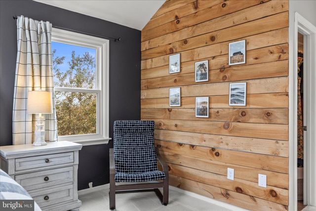 4 HOLIDAY DR, Shrewsbury, PA 17361