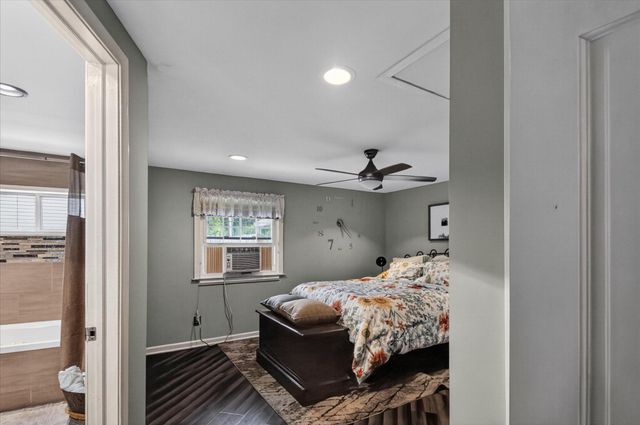9489 Hyde Road, Clarklake, MI 49234