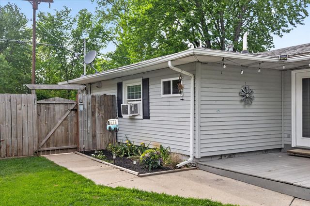 9489 Hyde Road, Clarklake, MI 49234