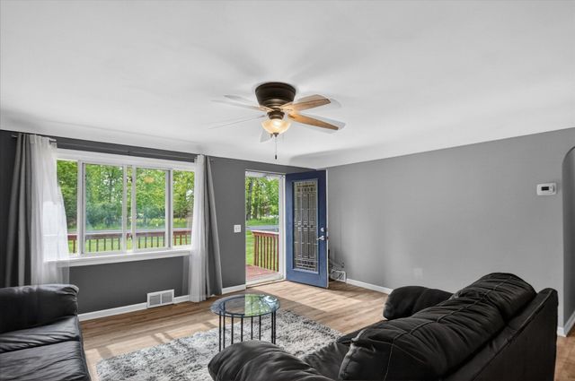 9489 Hyde Road, Clarklake, MI 49234