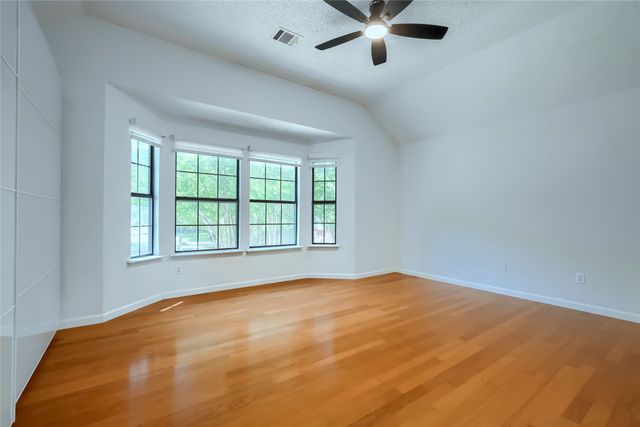 524 Woodlake Drive, Coppell, TX 75019