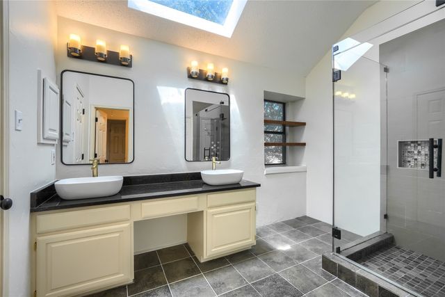 524 Woodlake Drive, Coppell, TX 75019