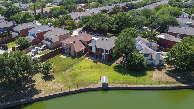 524 Woodlake Drive, Coppell, TX 75019