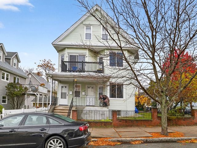 42 William St 1, Medford, MA 02155