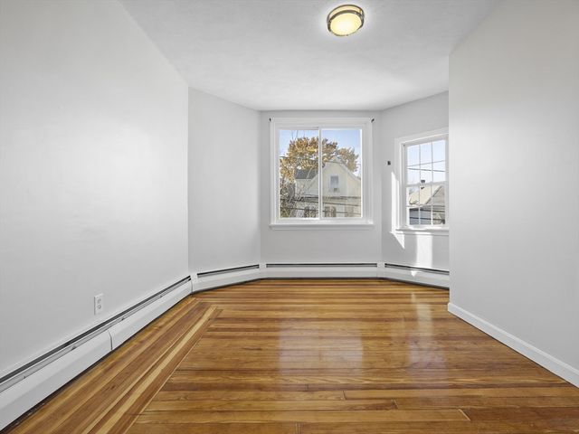 42 William St 1, Medford, MA 02155