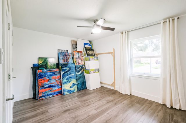 6102 Lymbar Drive, Houston, TX 77096