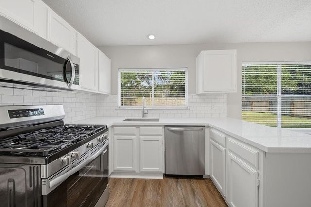 9639 Dapple Lane, Houston, TX 77065