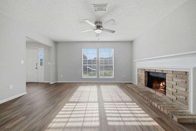 9639 Dapple Lane, Houston, TX 77065