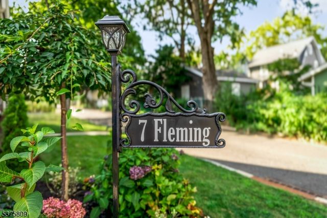 7 Fleming Ter, Maplewood Twp., NJ 07040