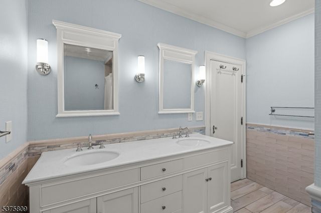 7 Fleming Ter, Maplewood Twp., NJ 07040