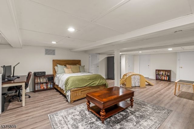 7 Fleming Ter, Maplewood Twp., NJ 07040