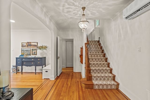 7 Fleming Ter, Maplewood Twp., NJ 07040