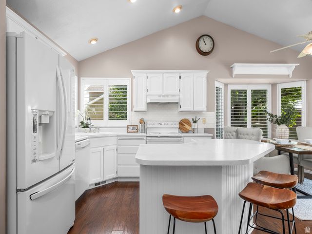 2601 W BRIDLE OAK DR, South Jordan, UT 84095