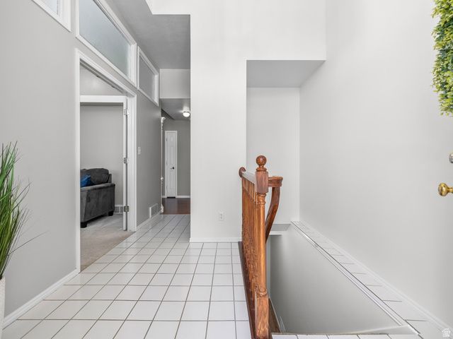 2601 W BRIDLE OAK DR, South Jordan, UT 84095