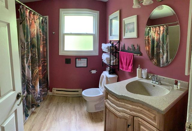 1087 E Hiawatha Drive, Wisconsin Dells, WI 53965