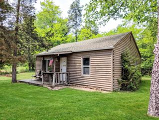 1087 E Hiawatha Drive, Wisconsin Dells, WI 53965